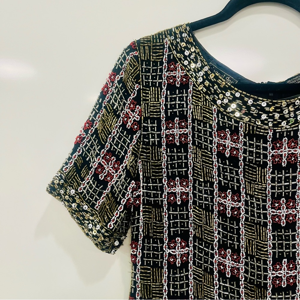 Vintage Silk Beaded Black Red Gold Geometric Pattern Mini Dress Small - Picture 3 of 10